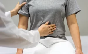 FTT_Đau bụng âm ỉ kéo dài có nguy hiểm không