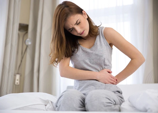 FTT_Táo bón và những điều bạn chưa biết về viêm đại tràng