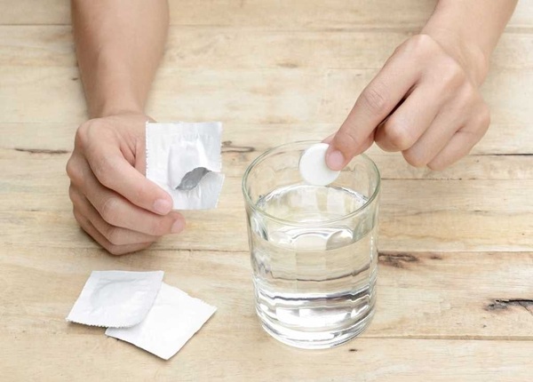 FTT_Bỗng nhiên đau bụng dữ dội: Có phải bạn đang mắc viêm đại tràng cấp?